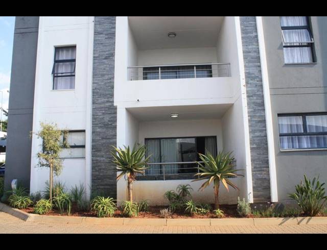 3 BEDROOM APARTMENT FOR SALE IN ERAND GARDENS